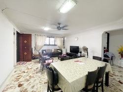 Blk 228 Lorong 8 Toa Payoh (Toa Payoh), HDB 4 Rooms #368670991